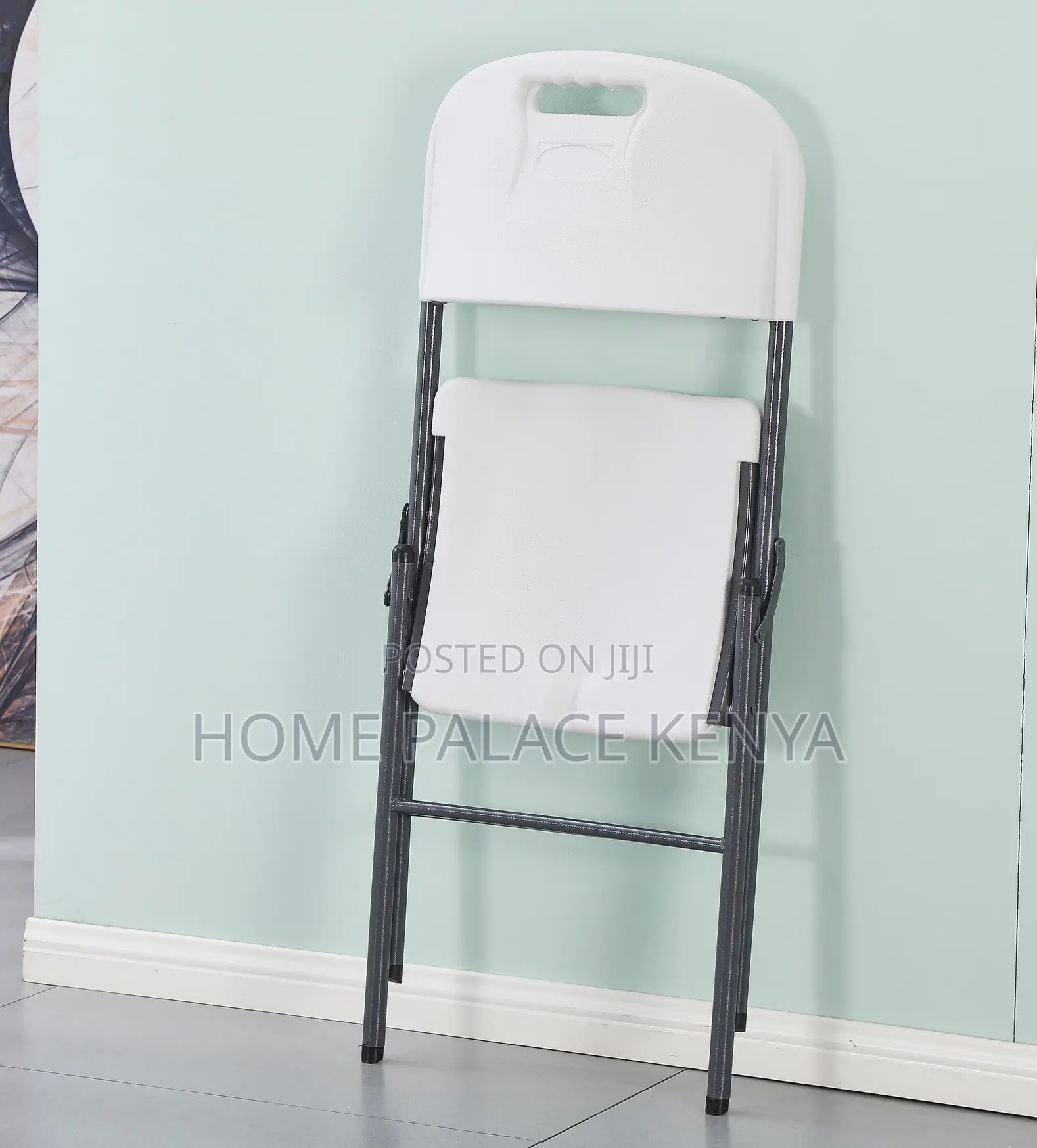 Foldable Chair: Portable Plastic Outdoor Chair