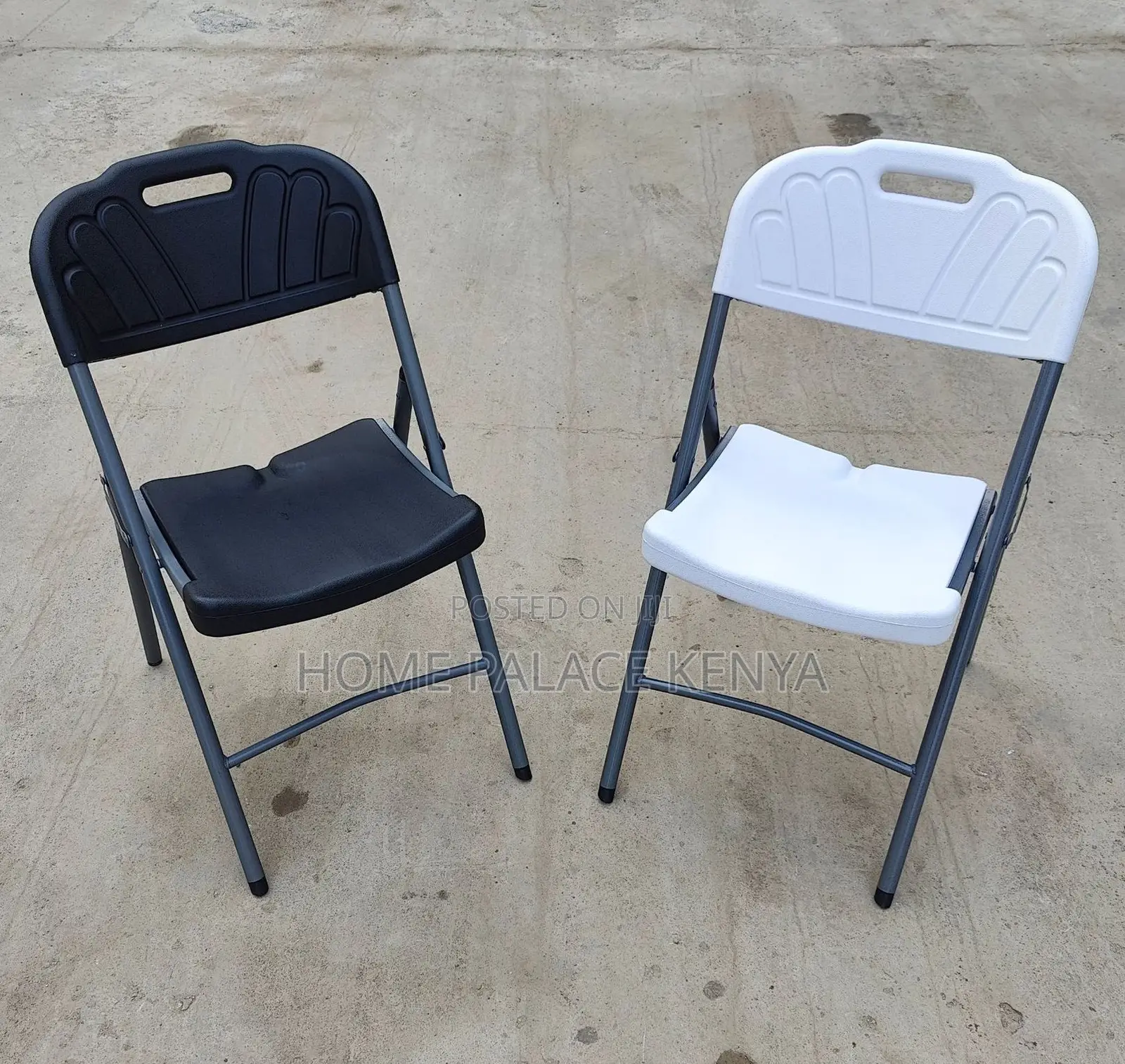 Foldable Chair: Portable Plastic Outdoor Chair