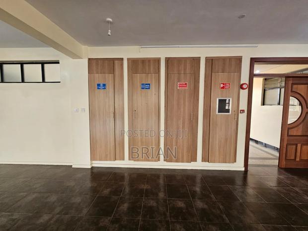 Office Space Available for Leasing - thumbnail 4