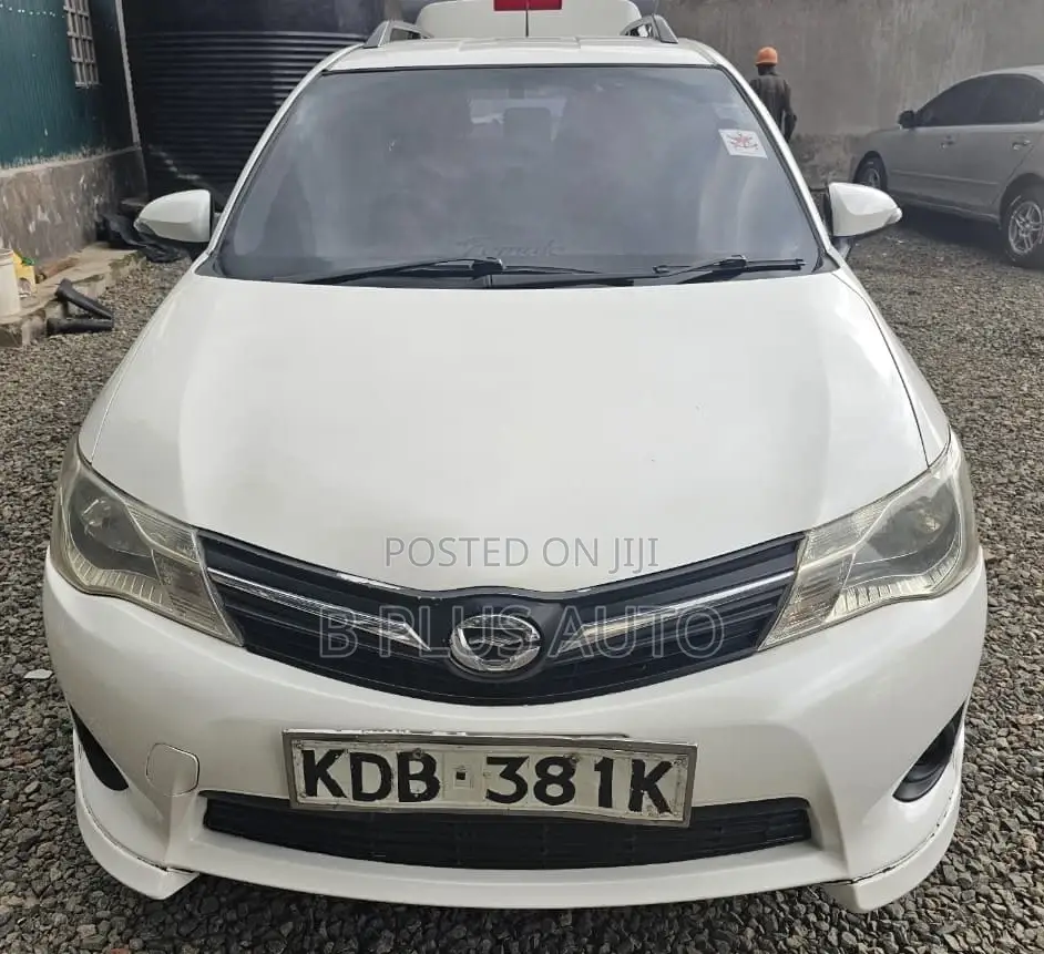 Toyota Corolla Fielder 2014 White