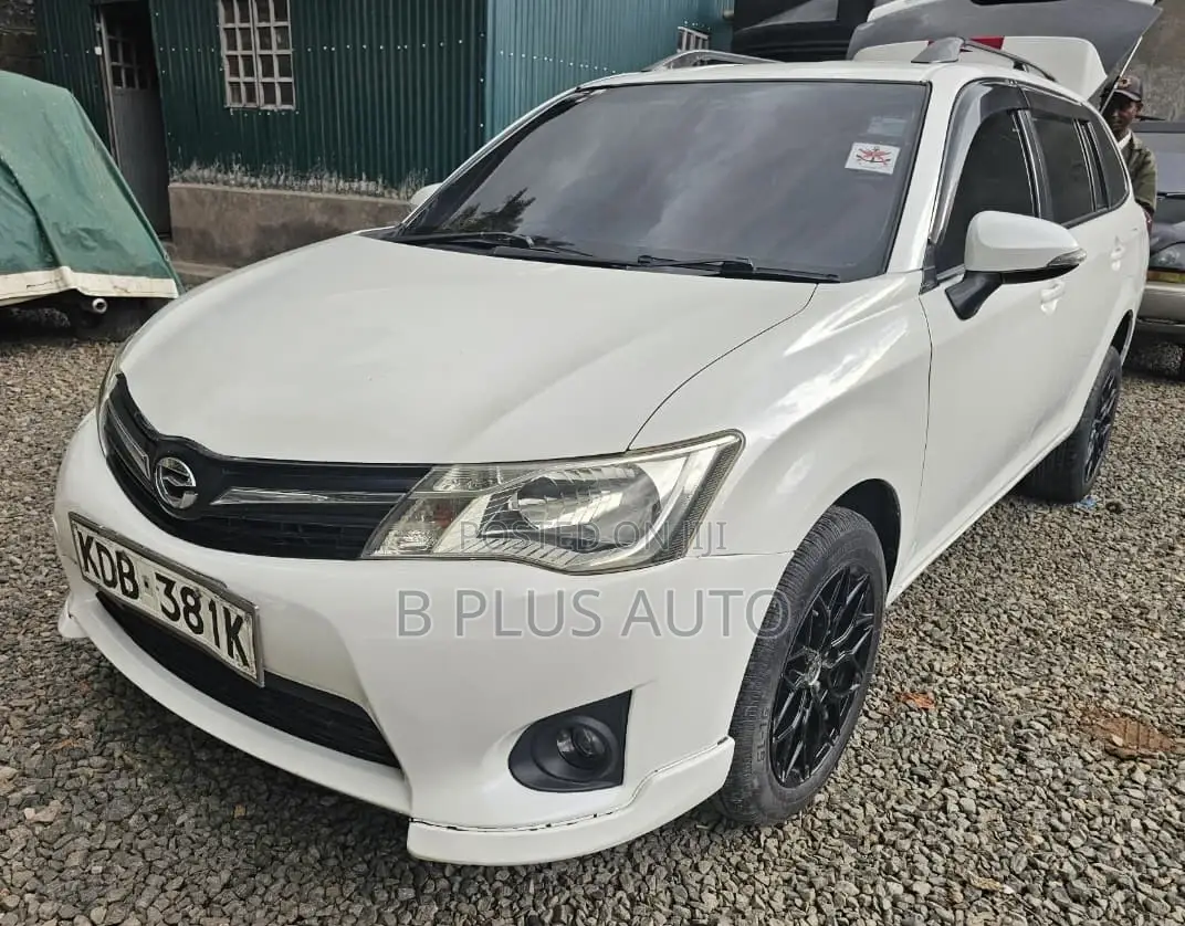 Toyota Corolla Fielder 2014 White