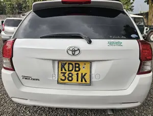Toyota Corolla Fielder 2014 White
