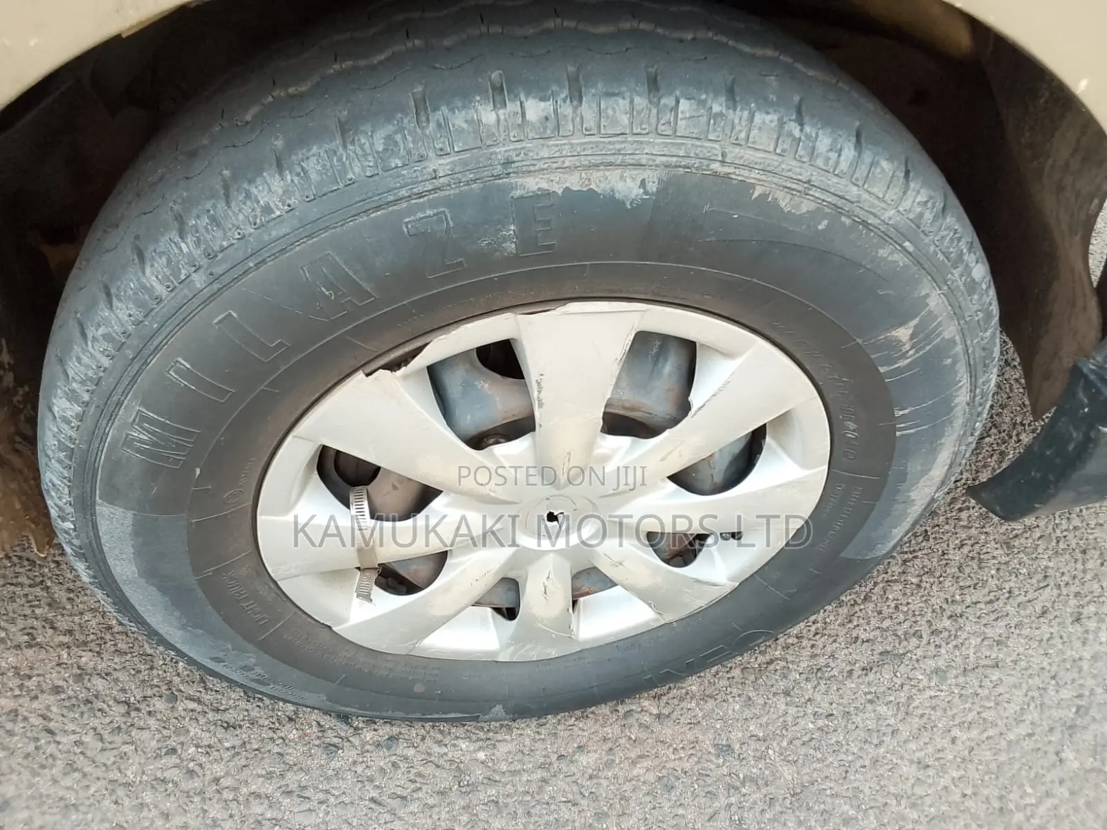 Nissan Caravan (Urvan) 2012 Grey