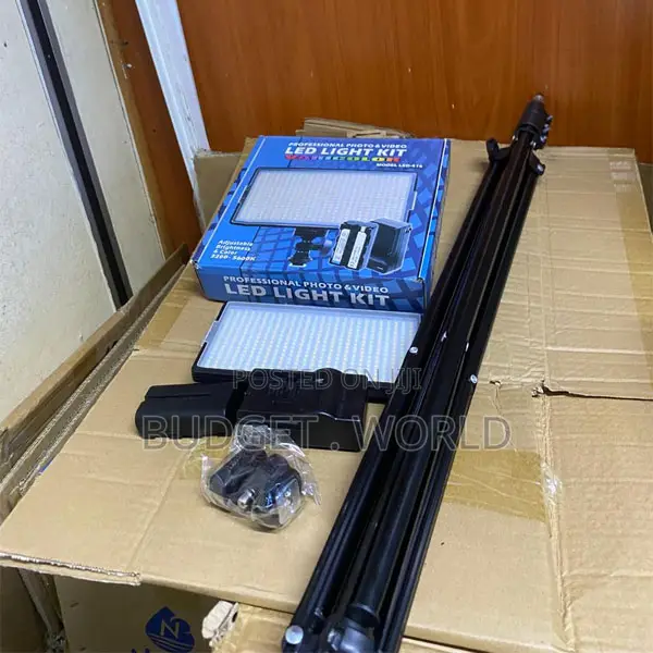 Advanced 416 Led Photo and Video Light Kit With Adjustable Stand
