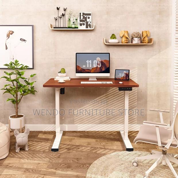 Office Desk : 1.2m Flexi Spot Standing Desk With a Brown Frame - thumbnail 2