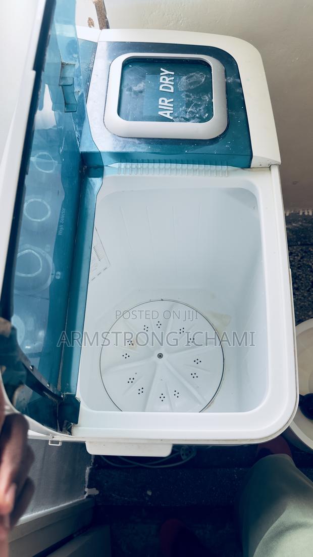 Washing Machine - thumbnail 4