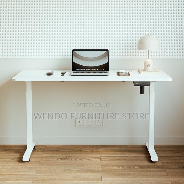 Adjustable Table: 140cm Adjustable Electric Home Office Desk - thumbnail 2