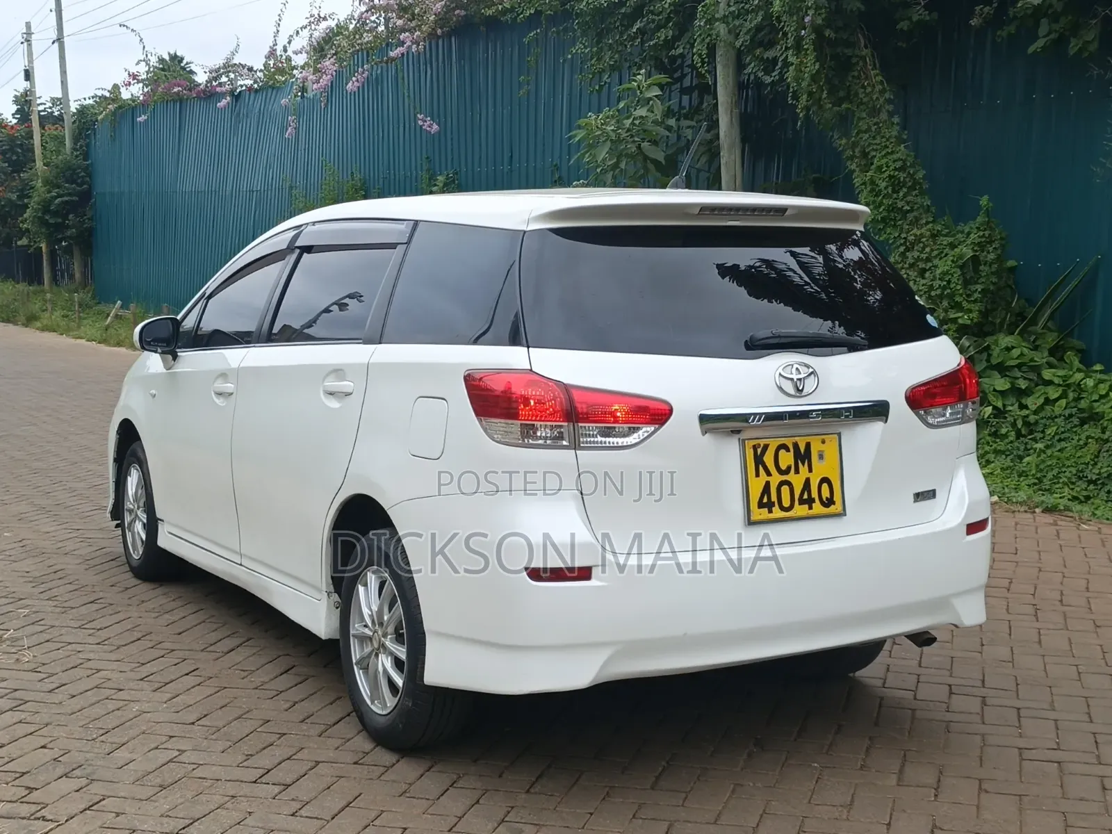 Toyota Wish 2010 White