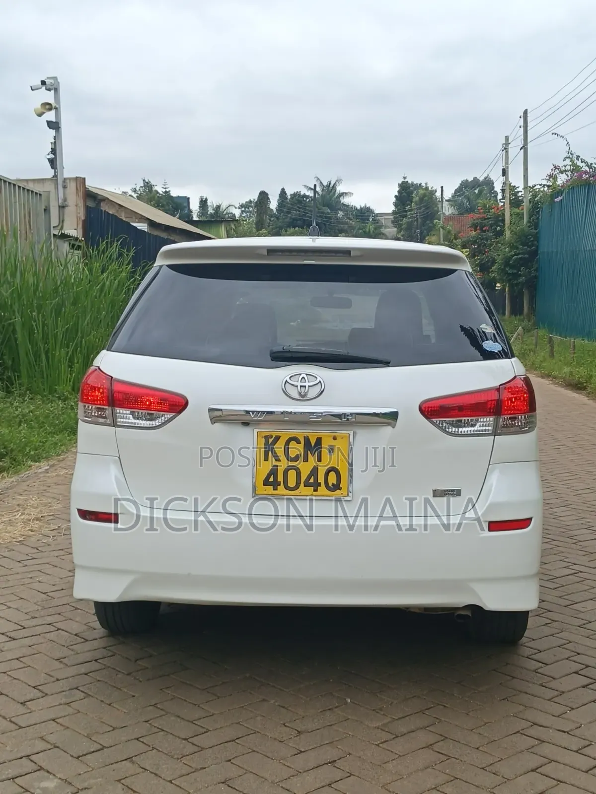 Toyota Wish 2010 White