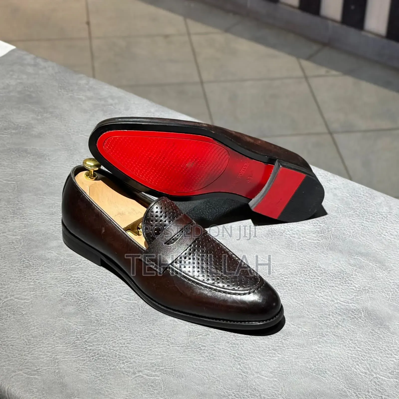 Red Bottom Official Shoes