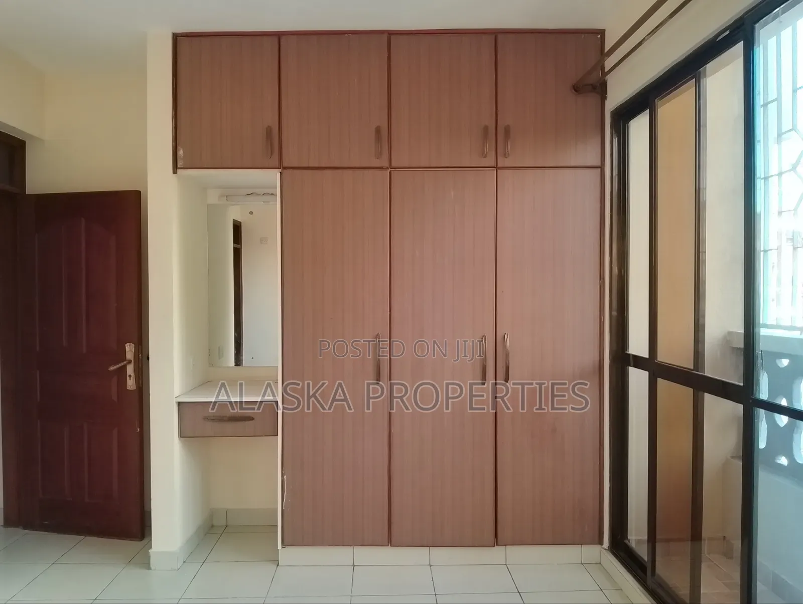3bdrm Apartment in Nyali Cinemax for rent