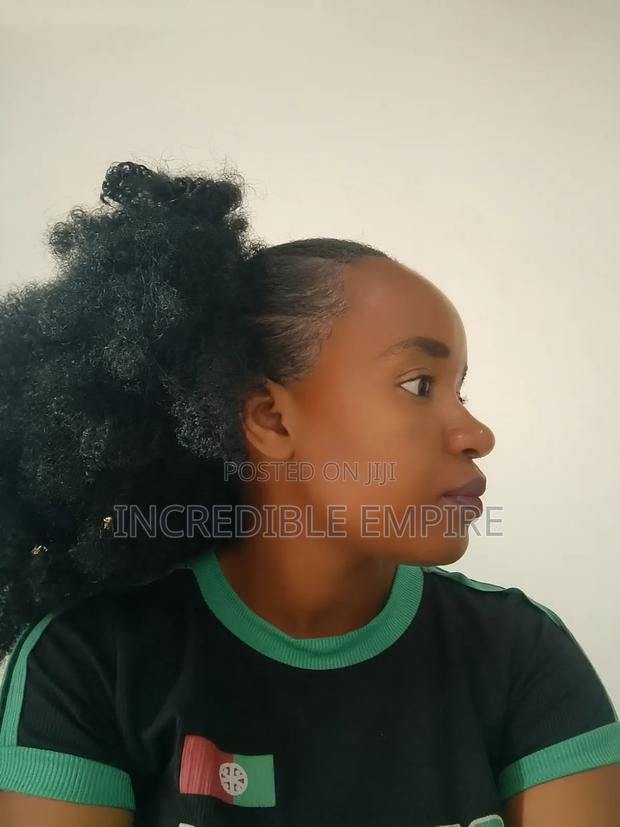 Natural Twist(Guess Girl)