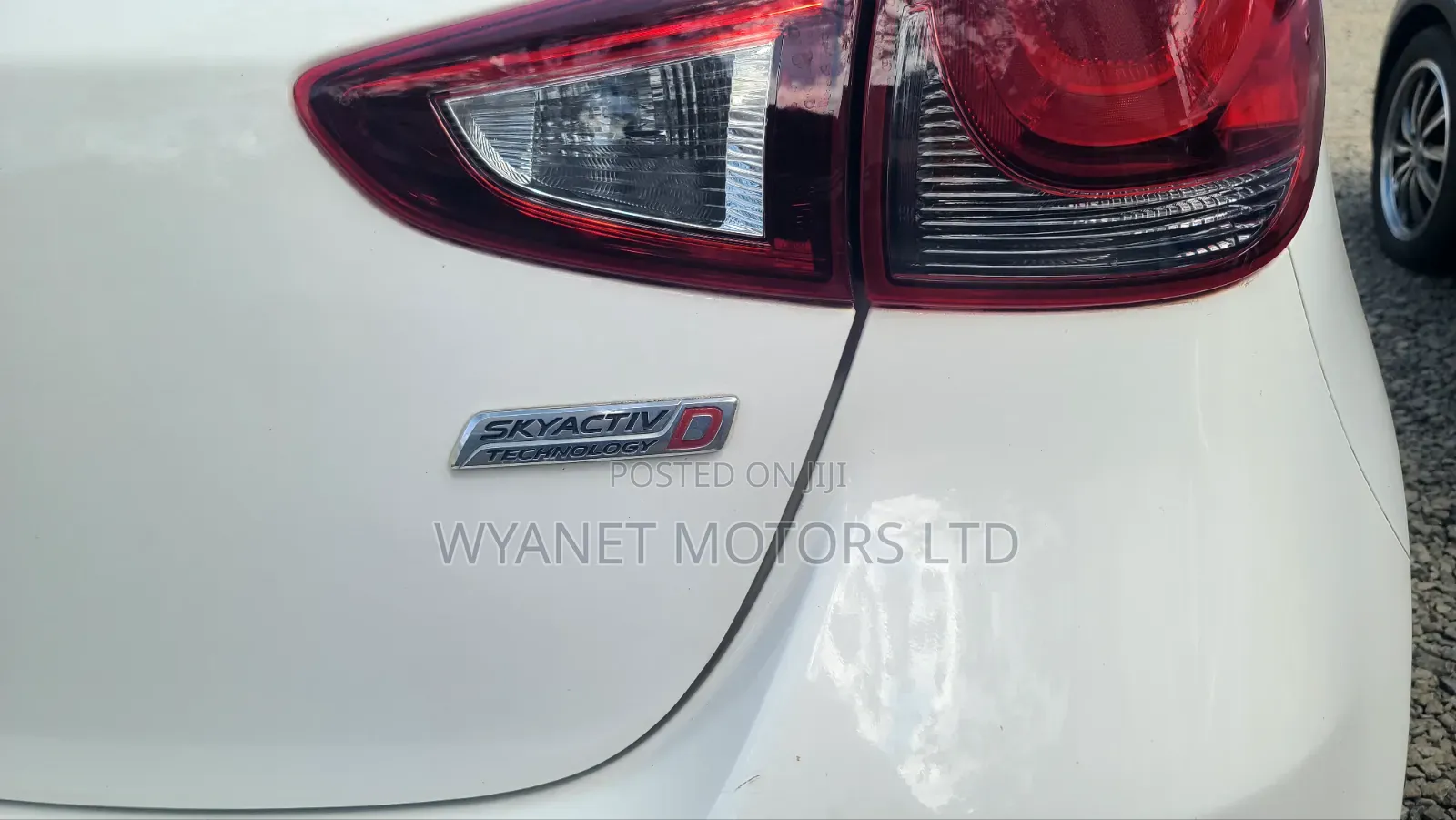 Mazda Demio 2018 White