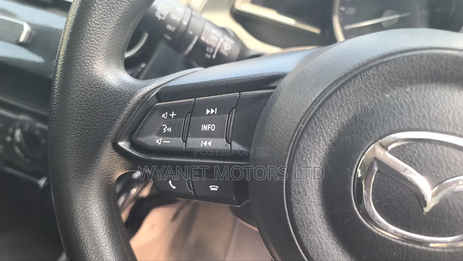 Mazda Demio 2018 White