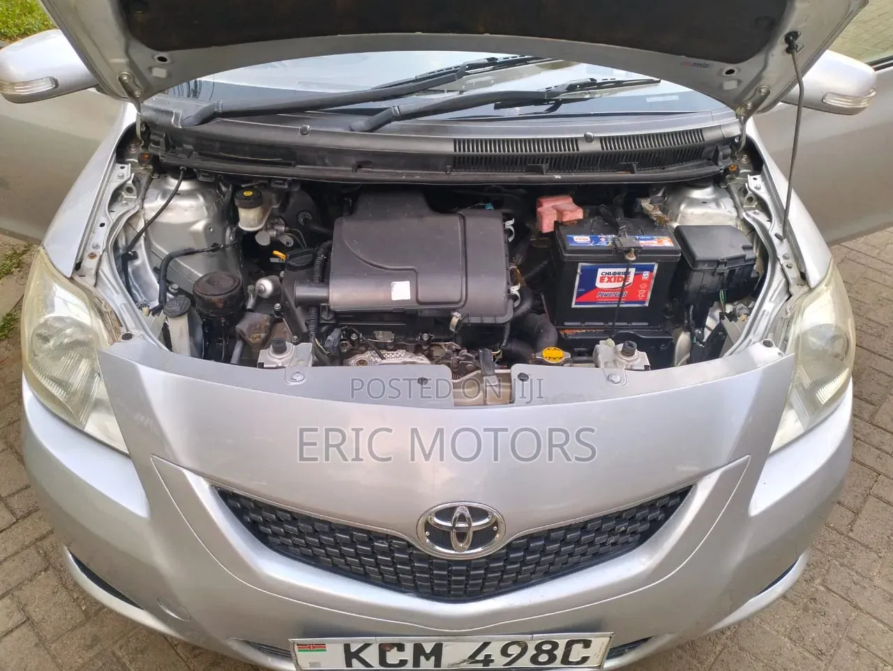 Toyota Belta 2010 Silver