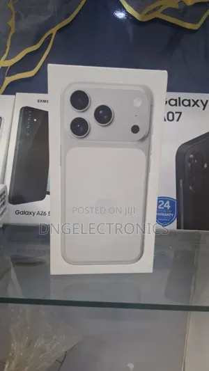 New Apple iPhone 17 Pro 256 GB Silver