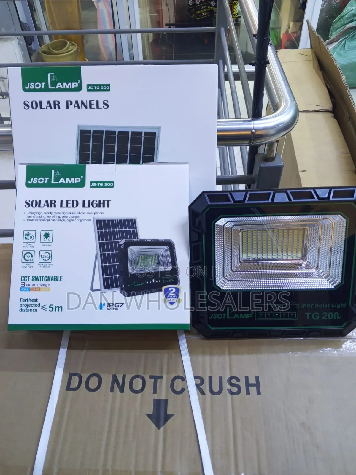200watts Jsot Outdoor Solar Wireless Security Floodlight