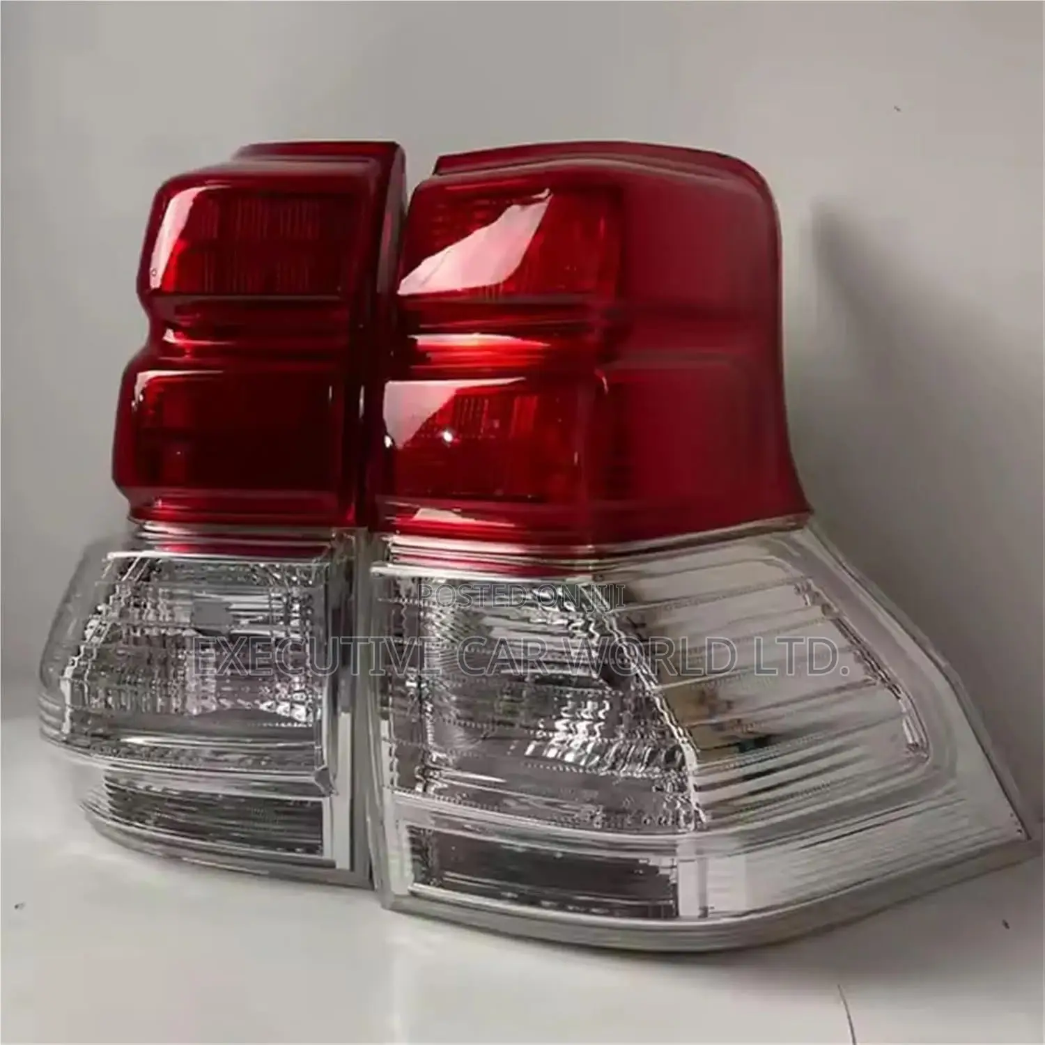 Toyota Prado 150 Pre-Facelift Taillight Assembly