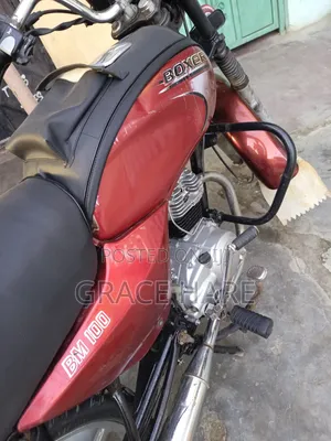 Bajaj Boxer 100 2019 Red