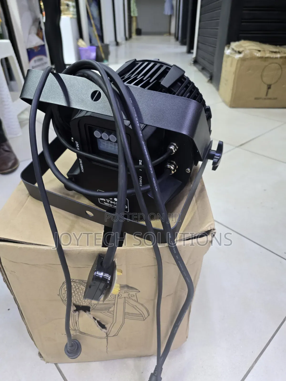 Heavy Duty Outdoor Led Par Can for Events Stages ( Waterproof ).