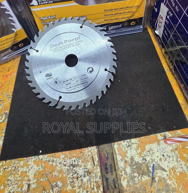 7" TCT Saw Blade - main view