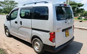 Nissan NV200 2014 Silver