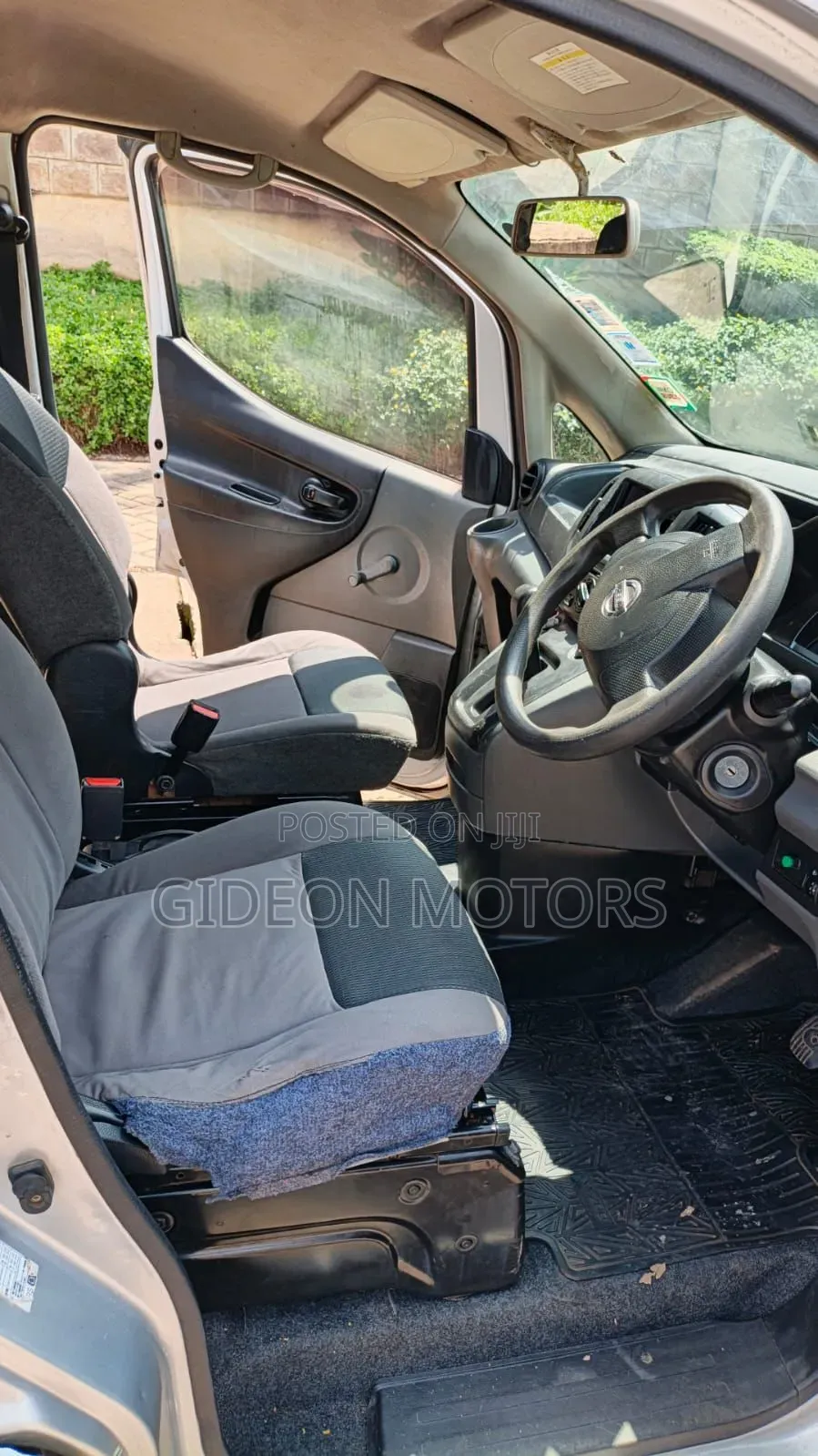 Nissan NV200 2014 Silver