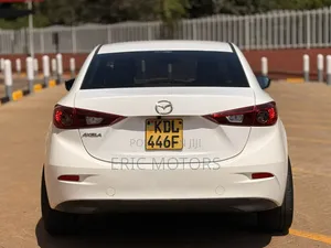 Mazda Axela 2016 White