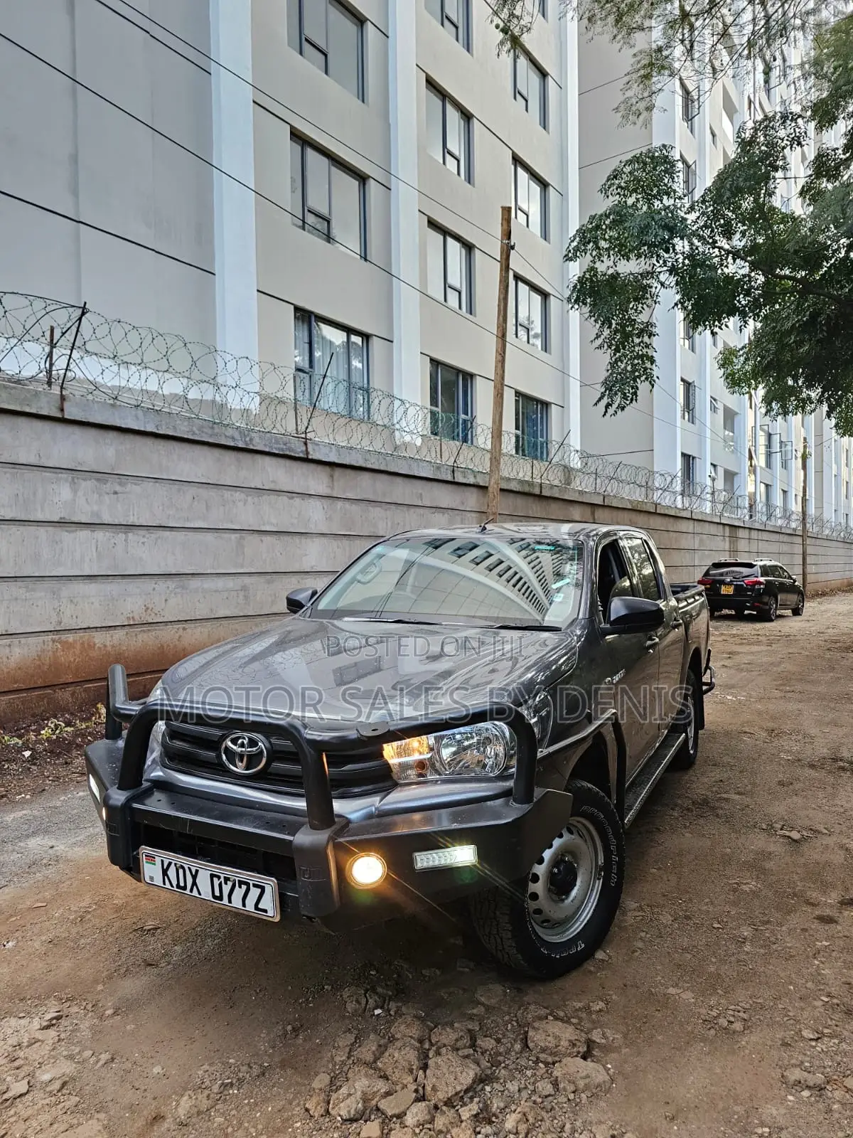 Toyota Hilux Revo Double Cab Deisel 2.4 AWD 2021 Gray