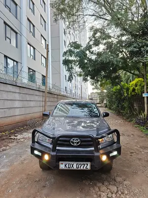 Toyota Hilux Revo Double Cab Deisel 2.4 AWD 2021 Gray