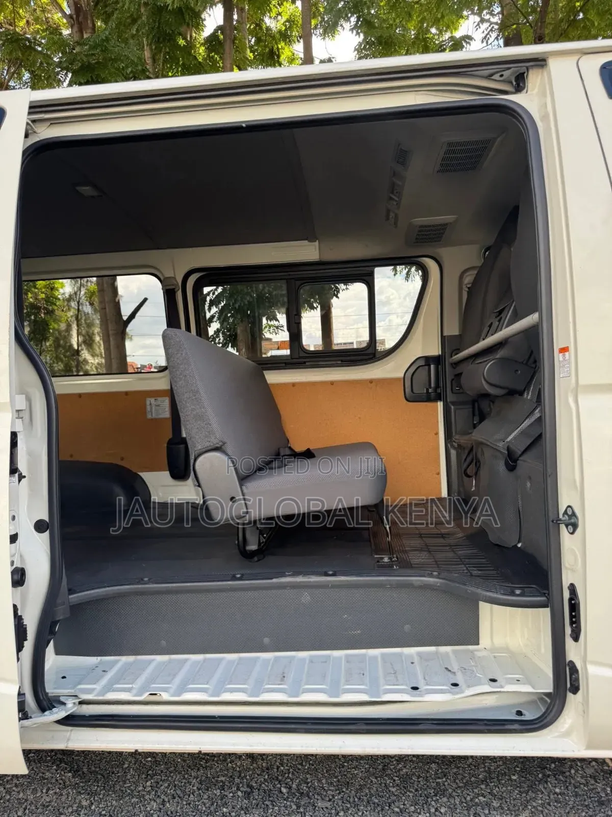 New Toyota HiAce 2019 White