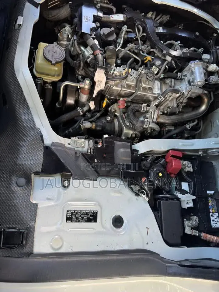 New Toyota HiAce 2019 White