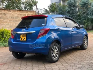 Toyota Vitz 2015 Blue