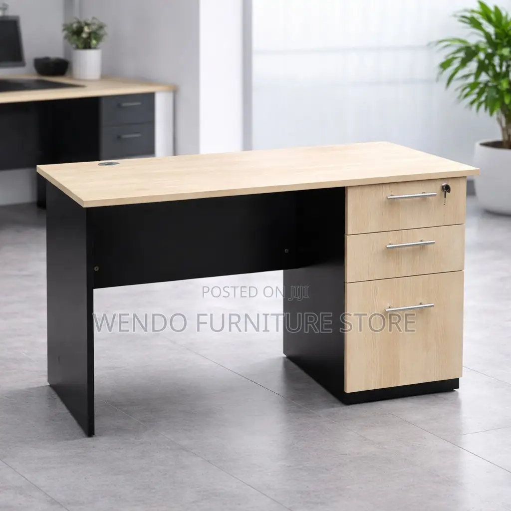 Office Desk : L9 1400mm Executive Office Desk