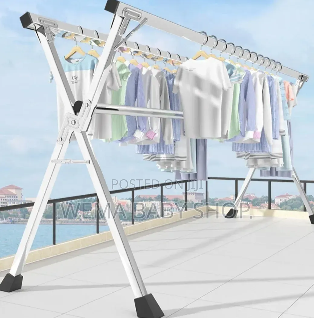 Telescopic/Retractable/Foldable Stainless Steel Laundry Rack.