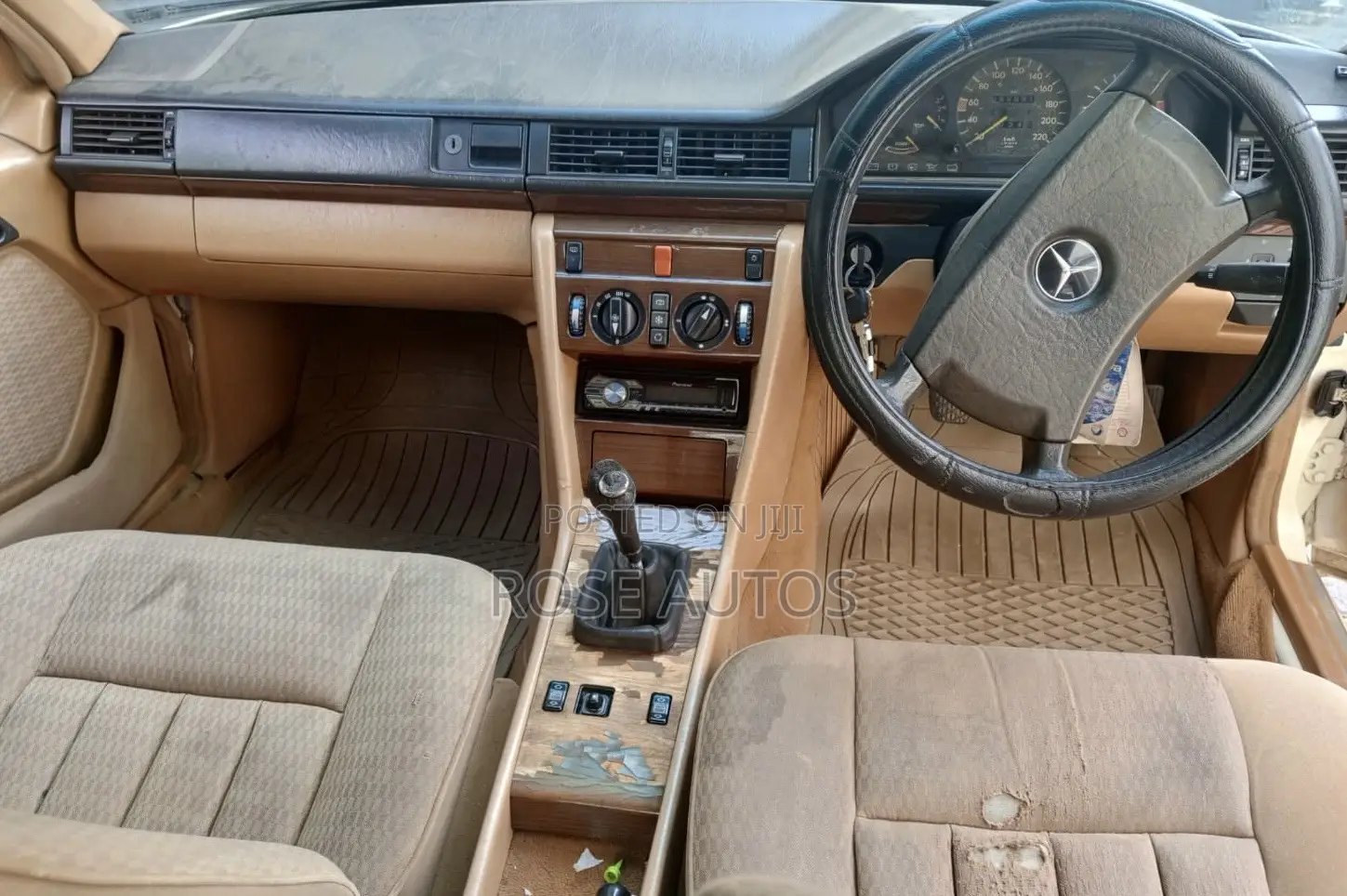Mercedes-Benz E200 1991 Brown