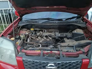 Nissan X-Trail 2.0 2006 Red