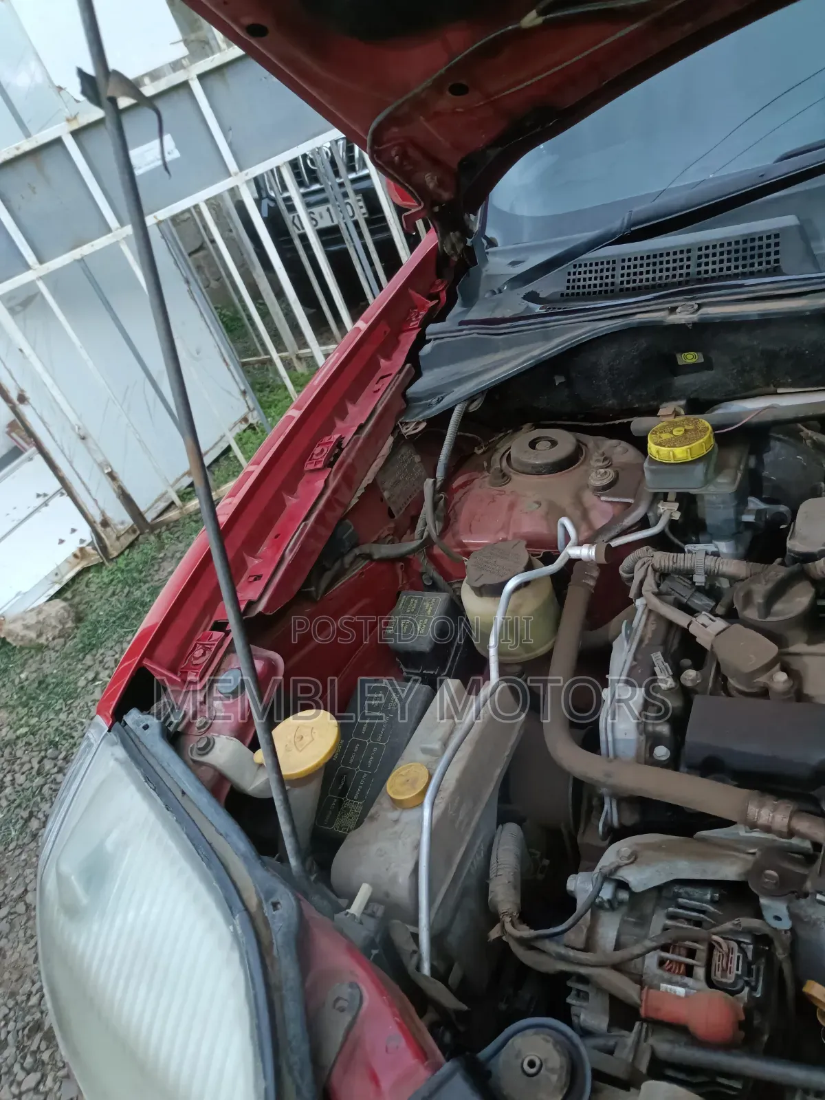 Nissan X-Trail 2.0 2006 Red
