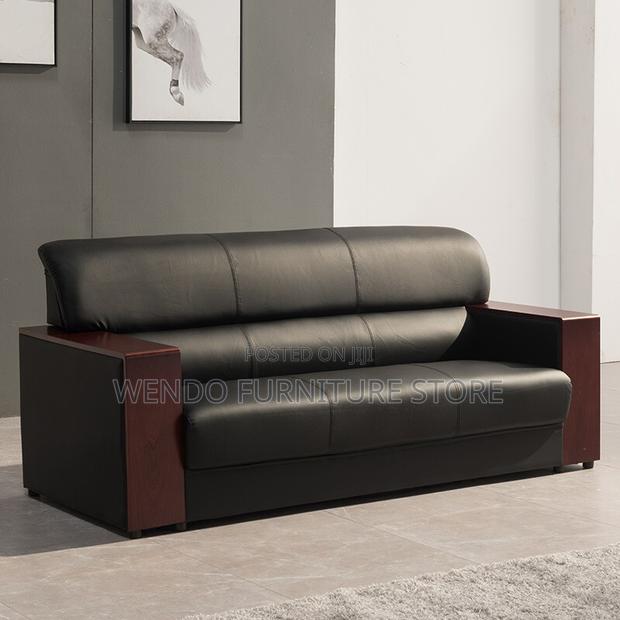Office Sofa : Black 5-Seater Leather Executive Office Sofa Set - thumbnail 4