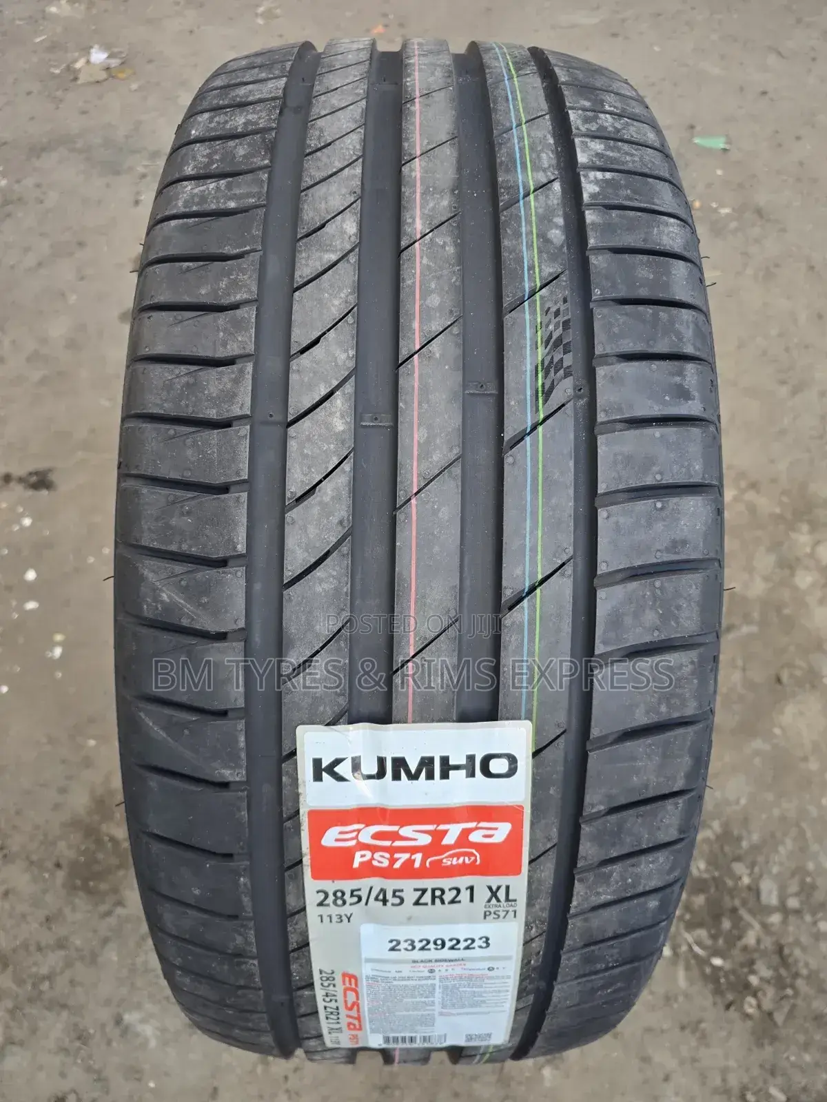 285 /45 R21 Khumo Tires (Ecsta) Korea