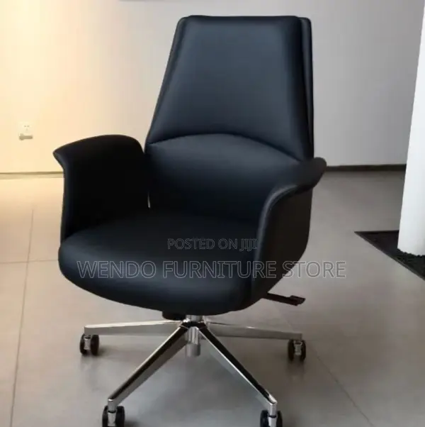 Chair : Premium Vegan Leather Sculpted Integrated Armrest Office Chair