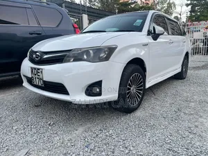 Toyota Corolla Fielder 2014 White