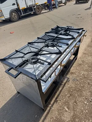 Closed Three Burner Commercial Sizes Burners