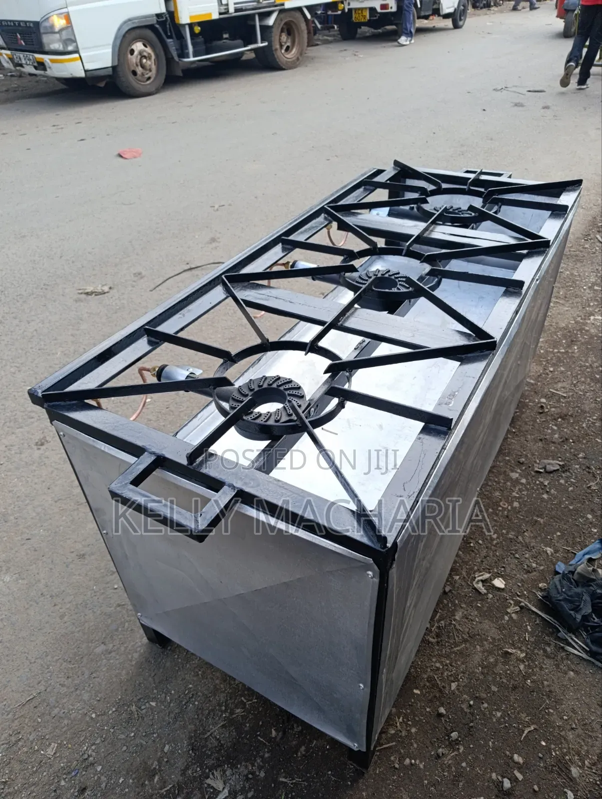 Closed Three Burner Commercial Sizes Burners
