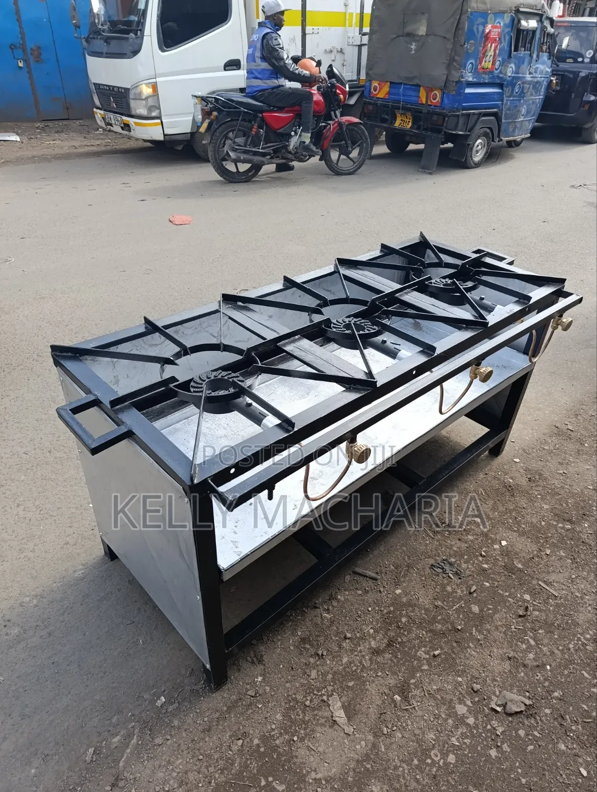 Closed Three Burner Commercial Sizes Burners
