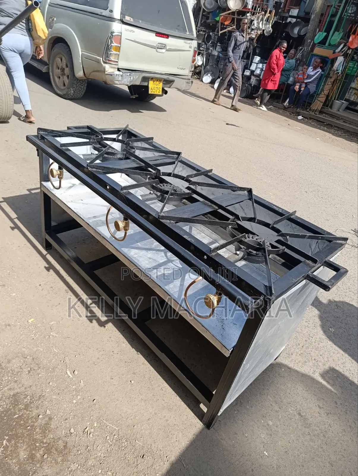 Closed Three Burner Commercial Sizes Burners