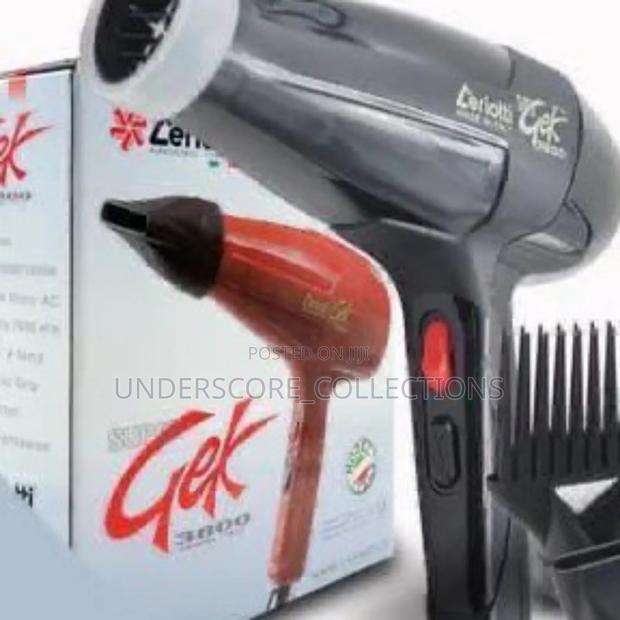 Gek Blow-Dryer