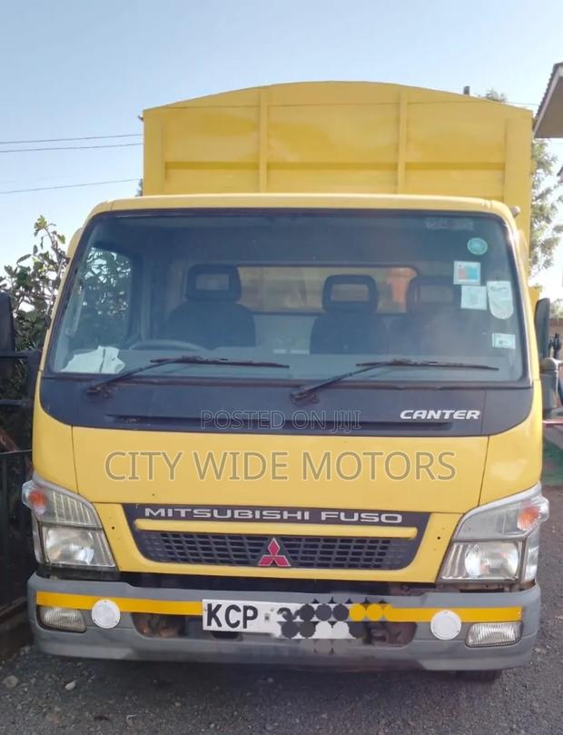 Mitsubishi Fuso 2010