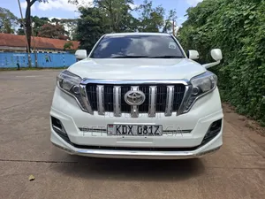 Toyota Land Cruiser Prado 2.7 i 2013 Off white