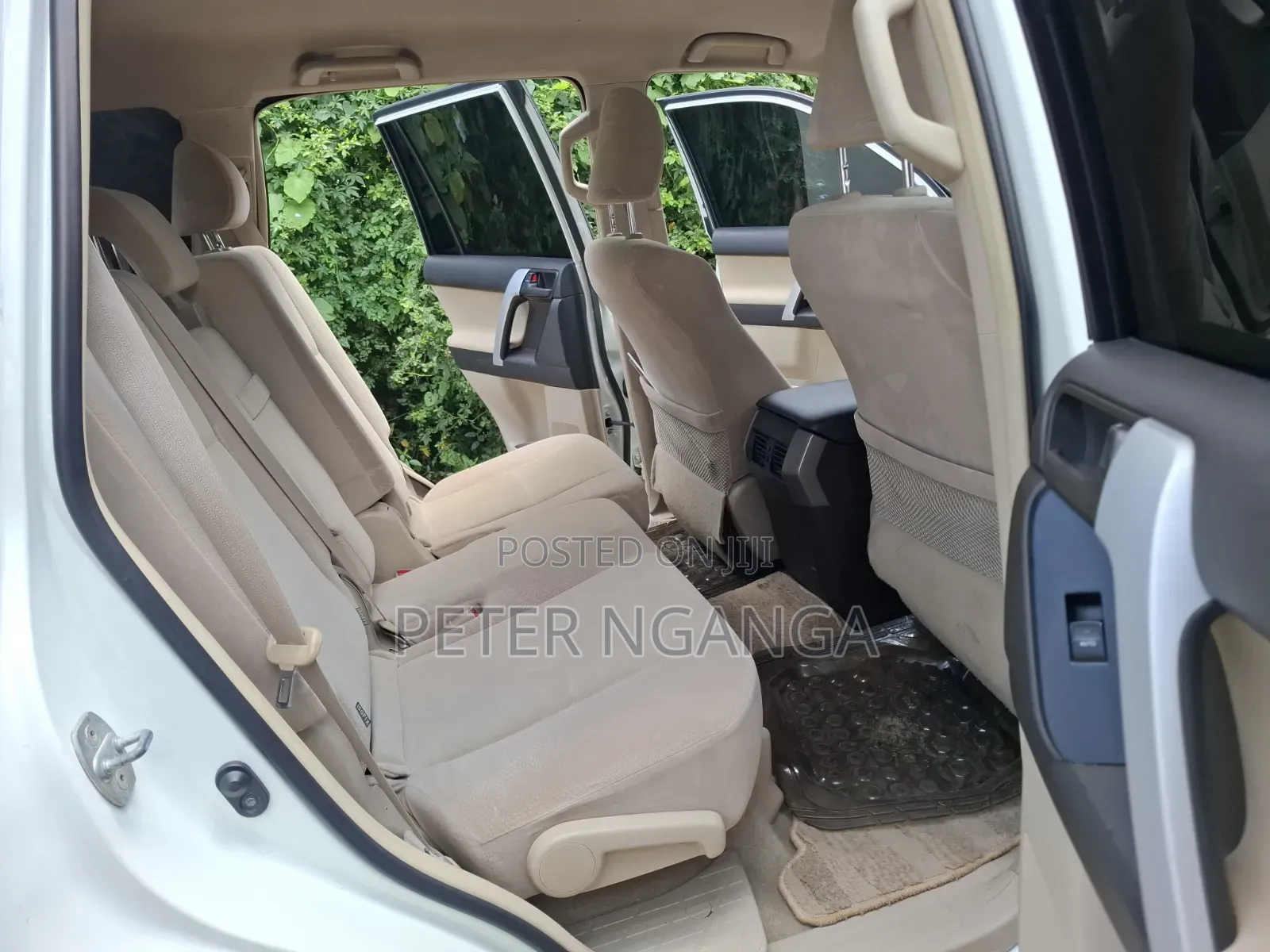 Toyota Land Cruiser Prado 2.7 i 2013 Off white